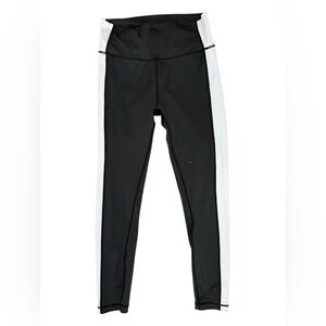 ALLFENIX Women's Black‎ and White Leggings